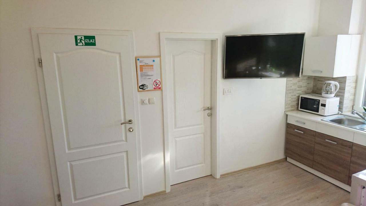 Apartments Budin Adri & Robi Rijeka City Center Extérieur photo